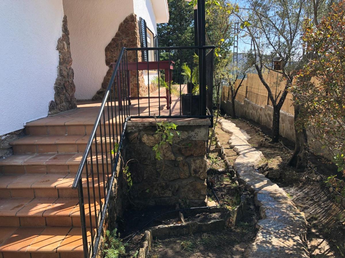 Casa Rural Los Olivos De Robledo De Chavela Ла-Эстасьон Экстерьер фото