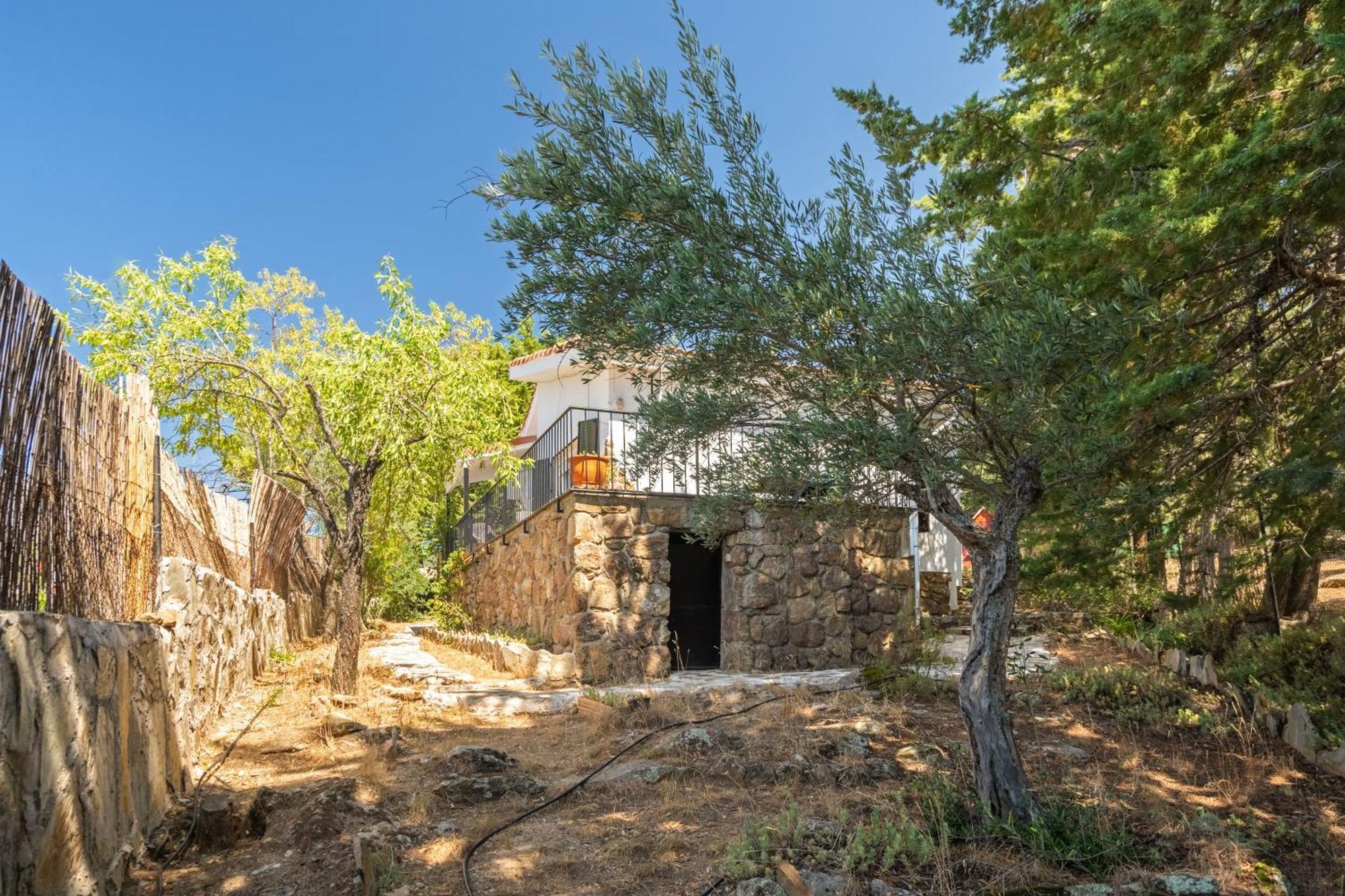 Casa Rural Los Olivos De Robledo De Chavela Ла-Эстасьон Экстерьер фото